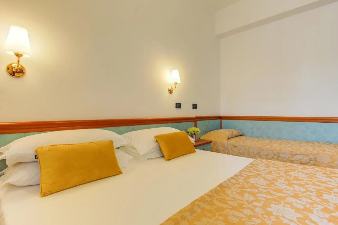 Hotel Nanni Bellaria-Igea Marina 3*,